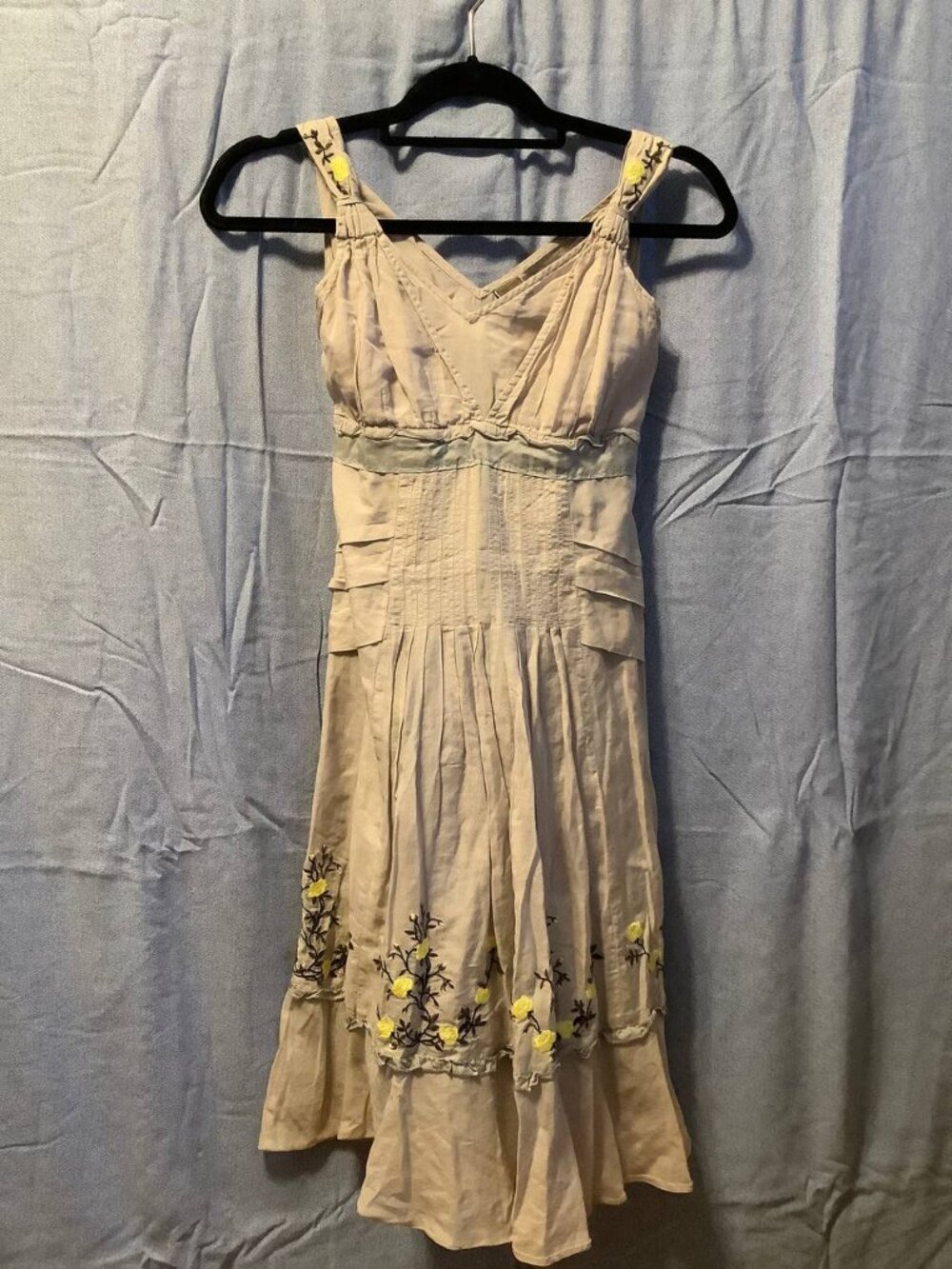 Lithe Grey Dress with Yellow Flowers